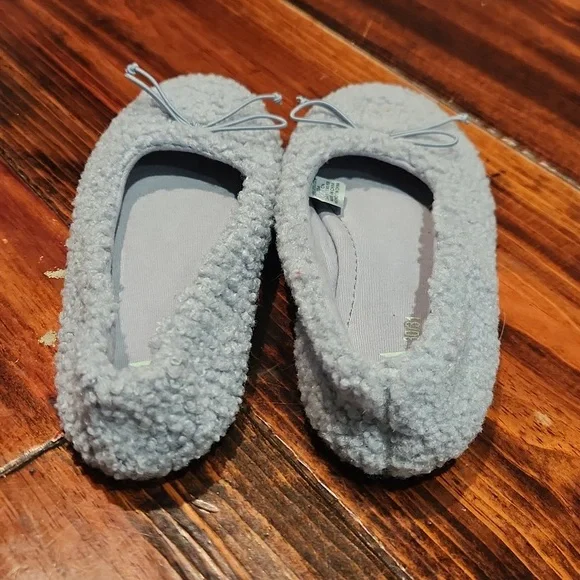 Zara girls slippers - Picture 3 of 6